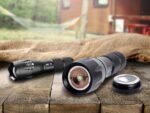 1600 Lumen Aluminum Alloy Tactical Flashlight with Zoom - Image 2