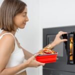 Collapsible Adjustable Reusable Pizza Storage Container with 5 Microwavable Serving Trays - Image 3
