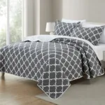 3-Piece Set: Bibb Home Printed Reversible Quilt Set - Image 9